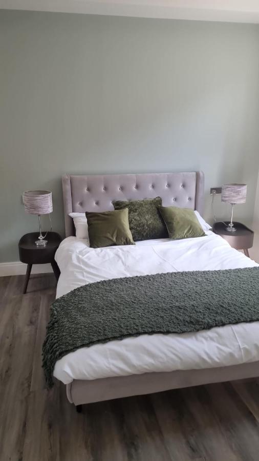 Jasmin Apartments - Luxury 1 & 2 Bedroom Units With Free Parking 布希 外观 照片